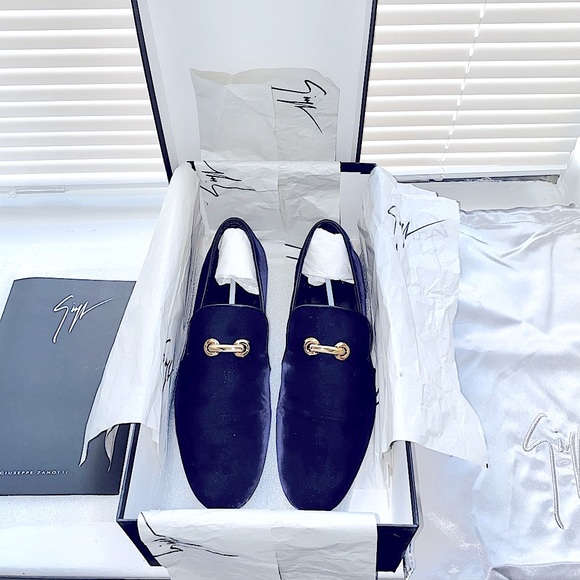 Giuseppe Zanotti Men’s Navy Velvet Slip-on - Picture 5 of 9